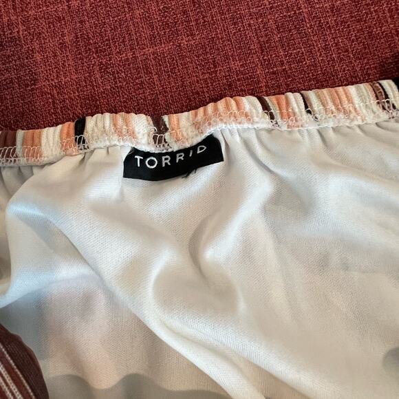 Torrid Women’s Mesh O-Ring Peach Brown Black & White Halter Tank Top Size 2X - Picture 7 of 8